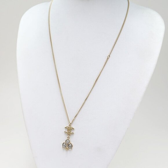 CHANEL CC Logos Gripoix Stones Charm Necklace 23" Gold Tone A12A Auth w/Box - Picture 2 of 7